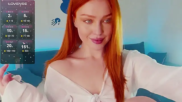 Snapshot of Born_to_Loveee chatting on 12.29.24 Born to Loveee online show from 12.29.24