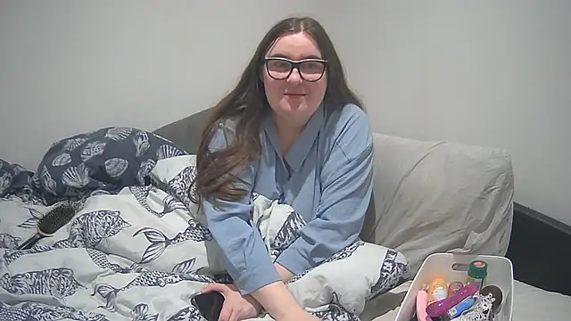 Snapshot of Rebecca_Summer chatting on 12.31.24 Rebecca Summer online show from 12.31.24