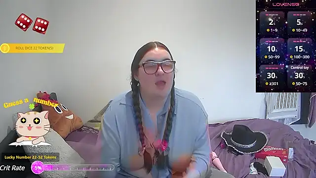 Snapshot of Rebecca_Summer chatting on 02.04.25 Rebecca Summer online show from 02.04.25