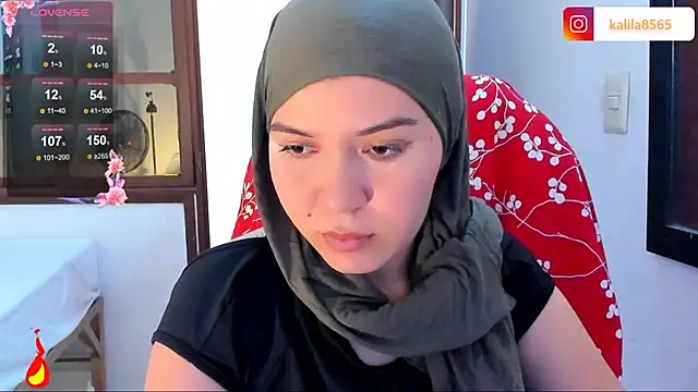 MatchedEyebrow online show from 11.04.25