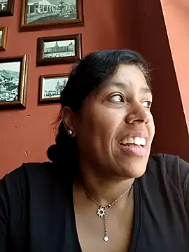 Molly newman6 online show from 09.26.25