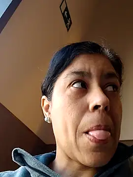 Molly newman6 online show from 03.28.26