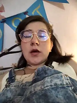 HunnyyLove online show from 09.23.25