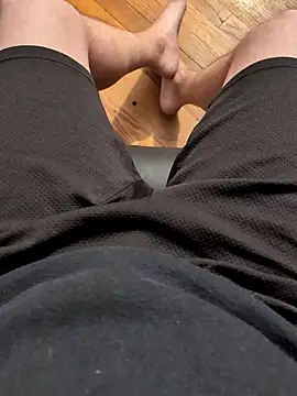 Snapshot of MrandMrsHaze chatting on 01.19.26 MrandMrsHaze online show from 01.19.26