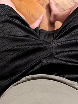 Snapshot of MrandMrsHaze chatting on 02.03.26 MrandMrsHaze online show from 02.03.26