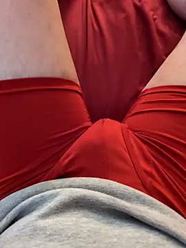 Snapshot of MrandMrsHaze chatting on 03.02.26 MrandMrsHaze online show from 03.02.26