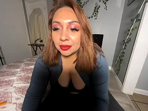 linalooove online show from 10.19.25