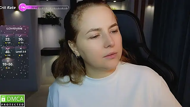 Snapshot of Mira_Mermayd chatting on 09.28.25 Mira Mermayd online show from 09.28.25