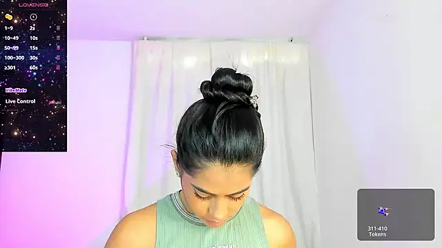 Snapshot of VioletaSotter chatting on 03.01.25 VioletaSotter online show from 03.01.25