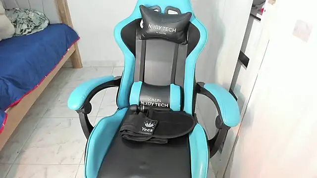 Lunastar02 online show from 03.14.25