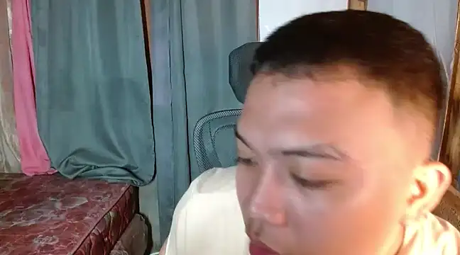 Snapshot of xsweetasian69x chatting on 12.03.24 xsweetasian69x online show from 12.03.24