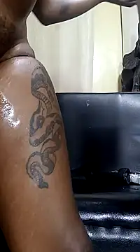 Snapshot of tokyohorny69 chatting on 01.31.25 tokyohorny69 online show from 01.31.25