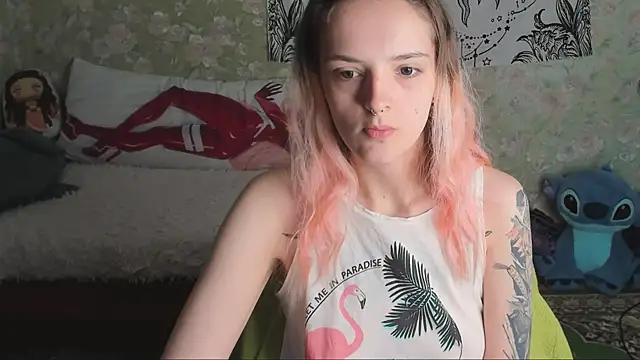 Snapshot of Cutie_Adelia chatting on 10.11.25 Cutie Adelia online show from 10.11.25