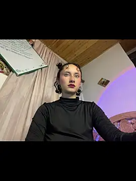 Snapshot of bellaa-w chatting on 04.28.26 bellaa-w online show from 04.28.26