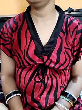 Diya 143 online show from 02.23.25