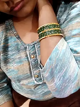 Diya 143 online show from 11.24.25