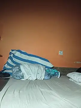 Dettybitch40 online show from 04.02.26