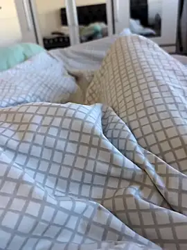 jungerbummser23 online show from 10.27.25