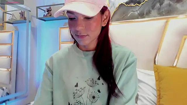 HannaPetit online show from 02.08.26