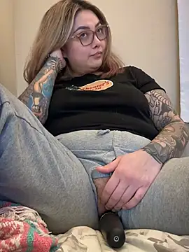 nativepumpkin95 online show from 12.15.24