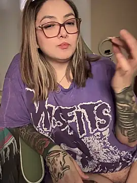 nativepumpkin95 online show from 12.20.24