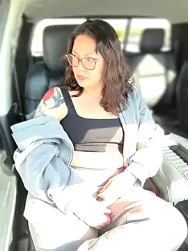 nativepumpkin95 online show from 10.10.25