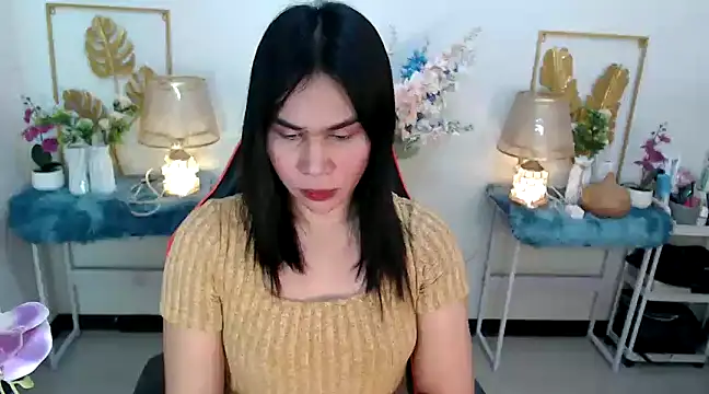 Snapshot of Asian_flabby chatting on 03.12.25 Asian flabby online show from 03.12.25