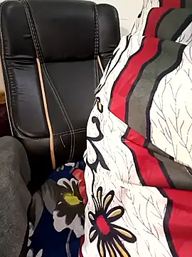 Snapshot of Tamil-hotwife chatting on 10.07.25 Tamil-hotwife online show from 10.07.25