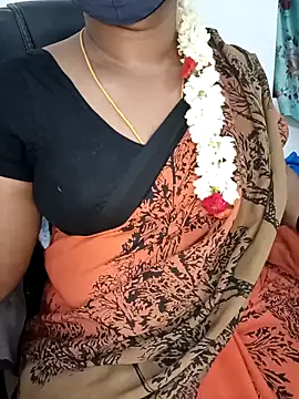 Snapshot of Tamil-hotwife chatting on 05.01.26 Tamil-hotwife online show from 05.01.26