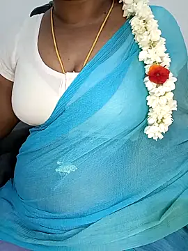 Snapshot of Tamil-hotwife chatting on 05.03.26 Tamil-hotwife online show from 05.03.26
