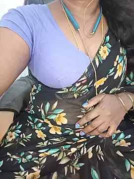 Snapshot of Tamil-hotwife chatting on 06.20.26 Tamil-hotwife online show from 06.20.26