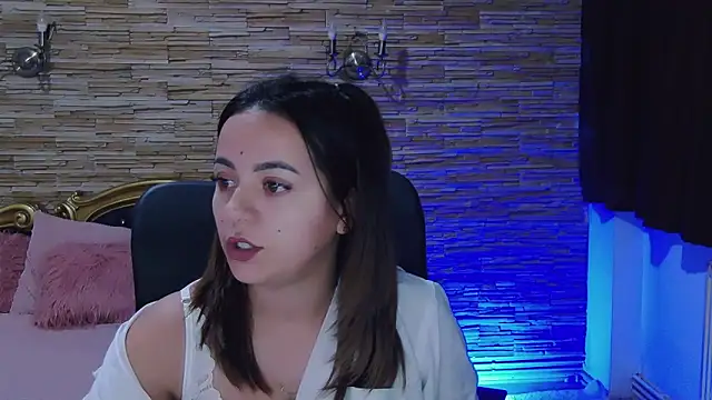 PlayfulElla online show from 12.06.24