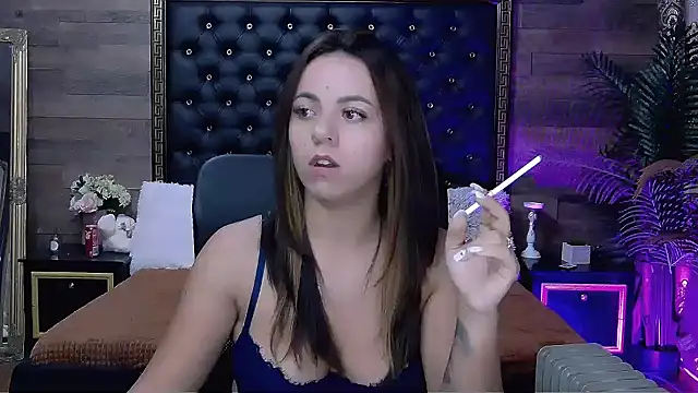 PlayfulElla online show from 10.06.25