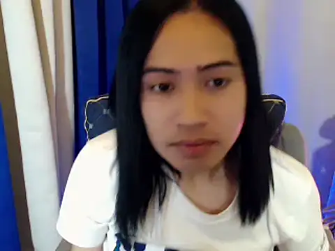 Snapshot of Lemonadexxx chatting on 12.10.24 Lemonadexxx online show from 12.10.24