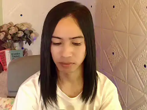 Snapshot of Lemonadexxx chatting on 01.28.25 Lemonadexxx online show from 01.28.25