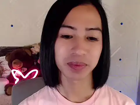 Snapshot of Lemonadexxx chatting on 02.15.25 Lemonadexxx online show from 02.15.25