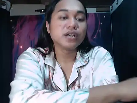 Snapshot of bettina_love chatting on 10.24.25 bettina love online show from 10.24.25