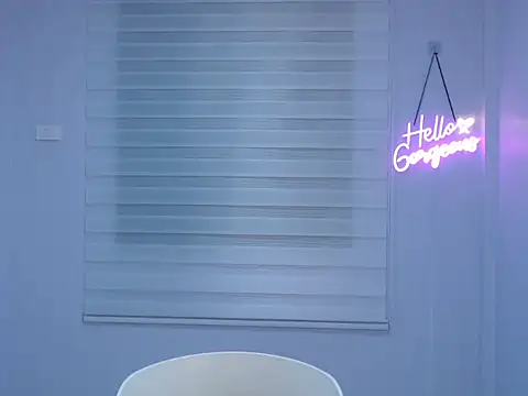 Miss Ivanawolf online show from 12.22.24