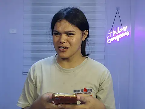 Miss Ivanawolf online show from 03.04.25