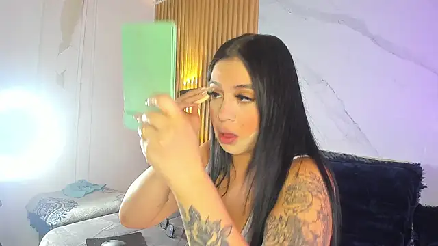 emilyconer online show from 10.09.25