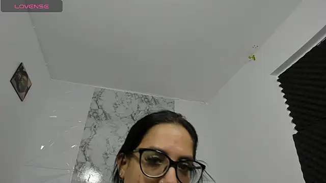 emilyconer online show from 11.03.25