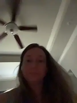 Snapshot of Vivian_MayXxX chatting on 10.24.25 Vivian MayXxX online show from 10.24.25