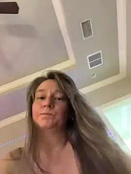 Snapshot of Vivian_MayXxX chatting on 02.17.26 Vivian MayXxX online show from 02.17.26