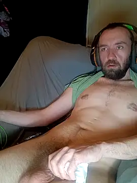 Snapshot of ShadowyTube chatting on 10.23.25 ShadowyTube online show from 10.23.25