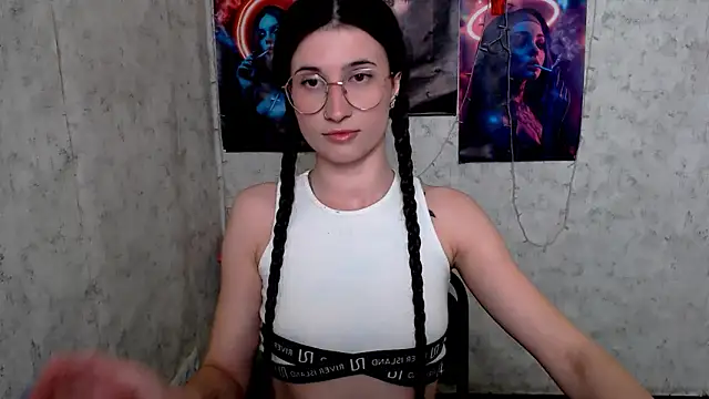 MaryEm976 online show from 04.10.26