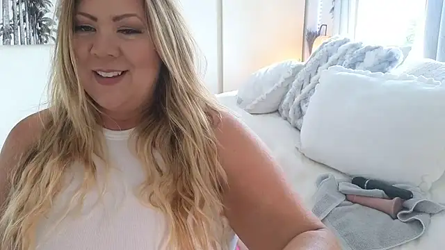 JESS LOVES online show from 04.05.26