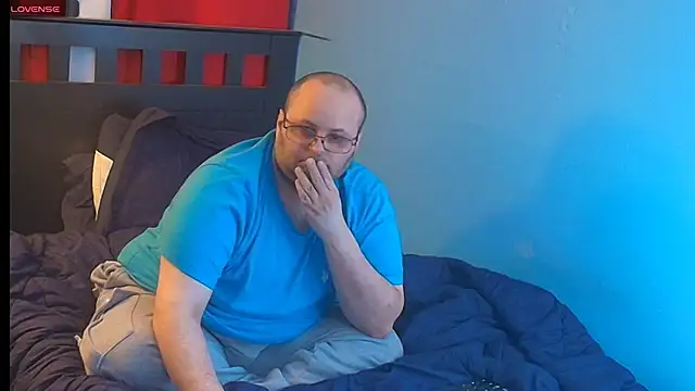 Snapshot of lefty15242 chatting on 02.16.26 lefty15242 online show from 02.16.26