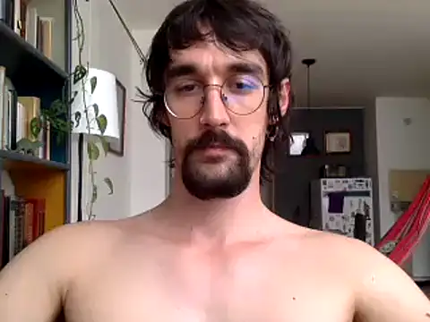 Snapshot of fazzbinderr chatting on 01.11.25 fazzbinderr online show from 01.11.25