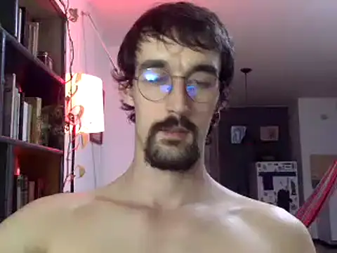 Snapshot of fazzbinderr chatting on 03.01.25 fazzbinderr online show from 03.01.25