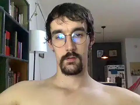 Snapshot of fazzbinderr chatting on 09.11.25 fazzbinderr online show from 09.11.25